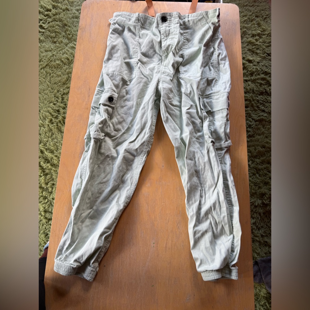 Wondery women’s Cargo Pants - Light Gray Blue